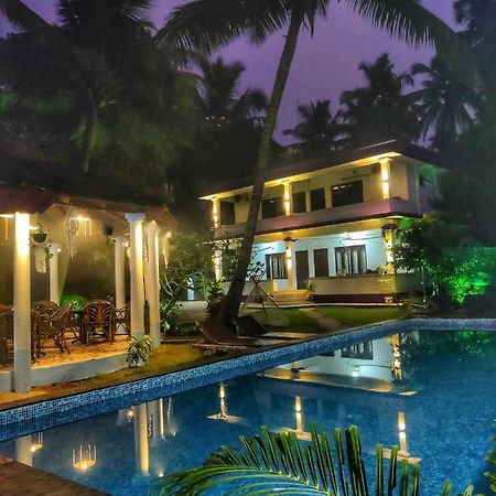 Heaven Goa Guesthouse Benaulim Esterno foto