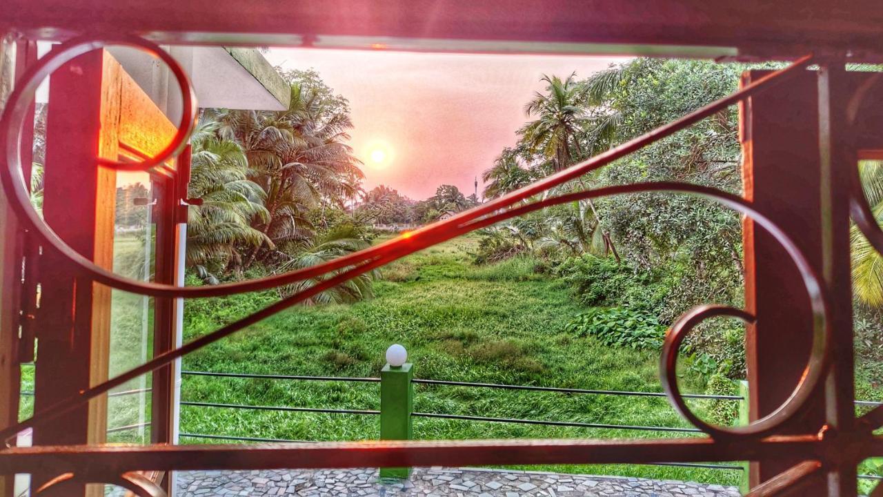 Heaven Goa Guesthouse Benaulim Esterno foto