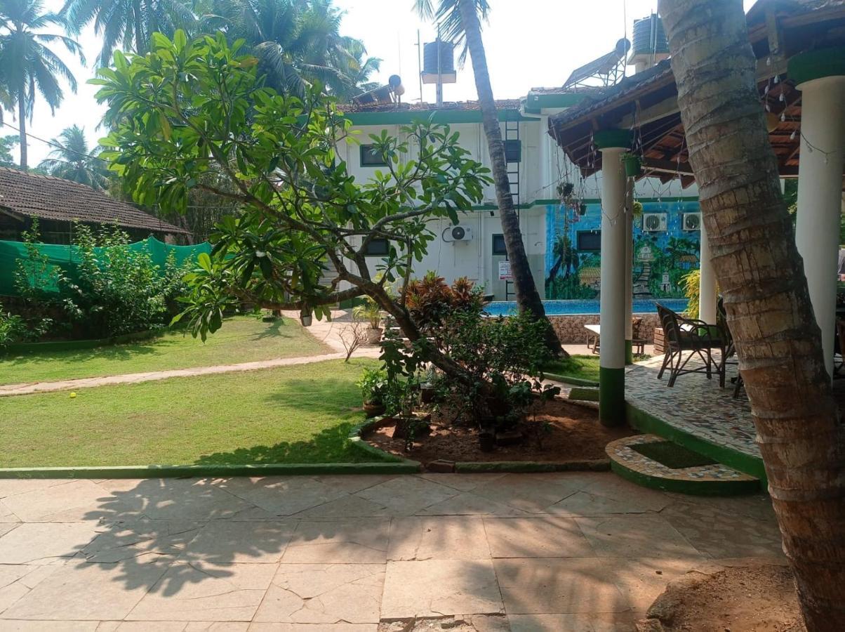Heaven Goa Guesthouse Benaulim Esterno foto